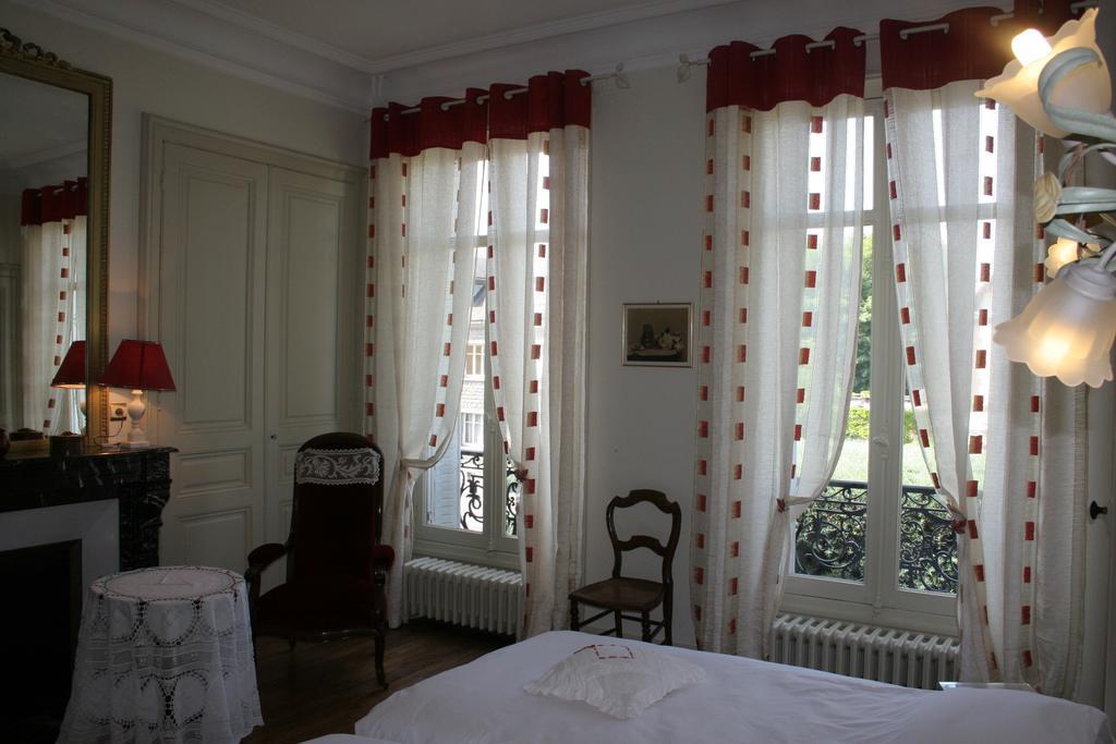 טרואה Chambre D'Hotes L'Ambroise מראה חיצוני תמונה