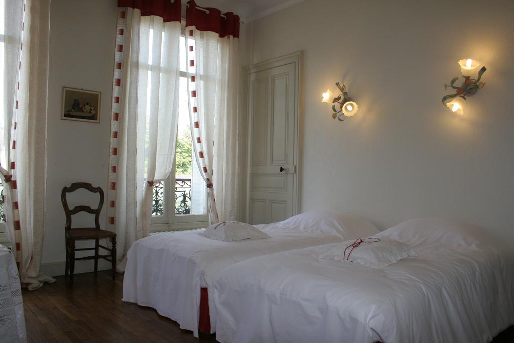 טרואה Chambre D'Hotes L'Ambroise מראה חיצוני תמונה