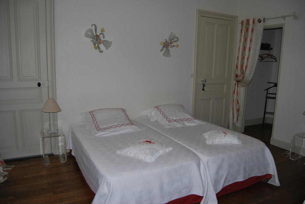 טרואה Chambre D'Hotes L'Ambroise חדר תמונה